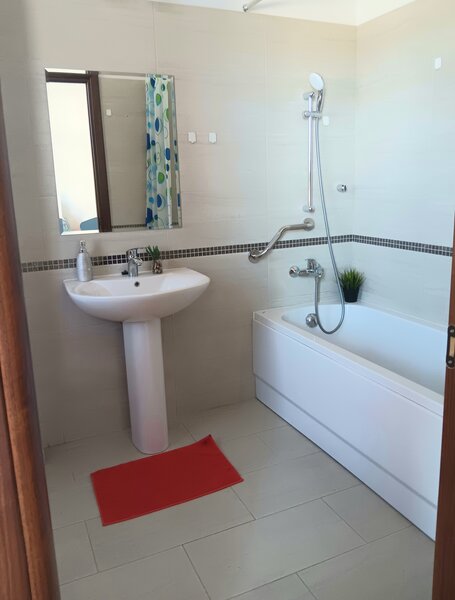 Aleea Privighetorilor, Baneasa,